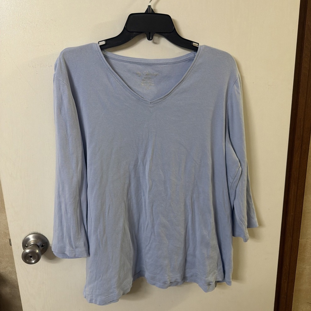 Chico's Size 3 (US XL) Pullover V Neck T Shirt-3/4 Sleeves-light Blue